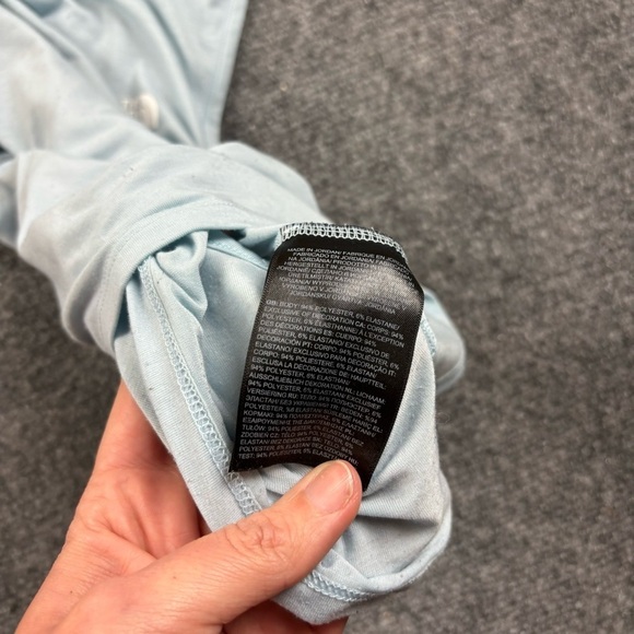 THE NORTH FACE Women’s Blue Cropped Sleeveless Top Keyhole cutout size: Medium - Picture 7 of 9